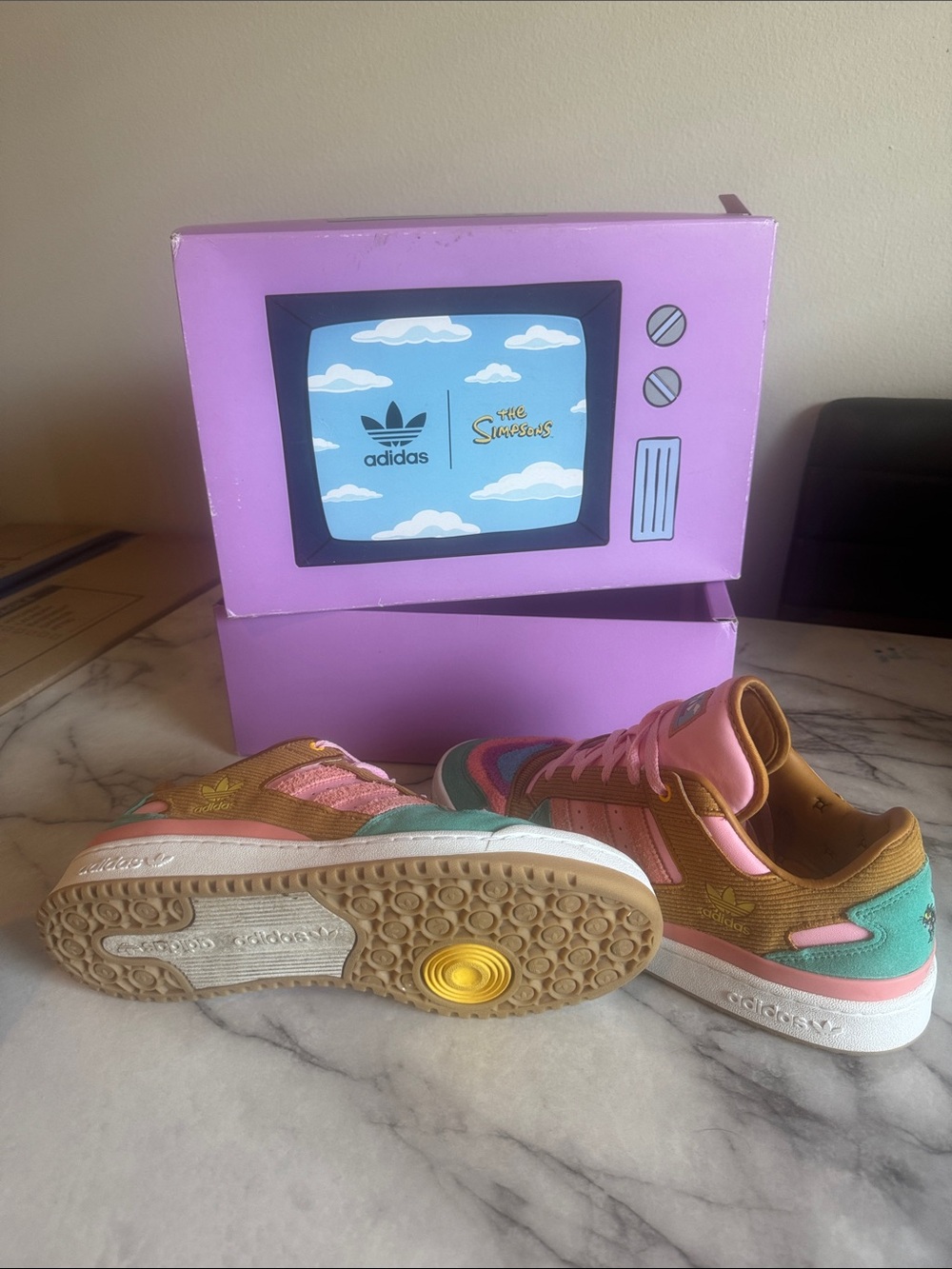 adidas Originals x The Simpsons Forum Low CL IE8467 Men’s Size 10.5 w/ Box - Picture 3 of 8